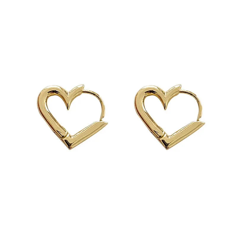  Hollow Heart Earrings For Women Korean Version New Style Trendy Earring Simple Small Exquisite Silver Needle Ear buckles