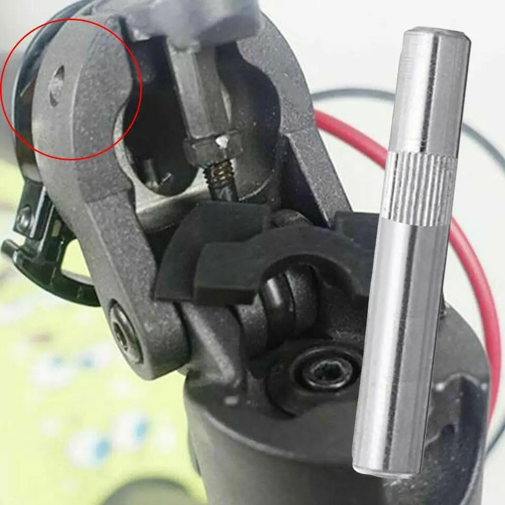 1PC Lock fibbia pieghevole gancio Pin di ricambio per xiaomi M365 accessori per Scooter elettrici filettatura centrale in metallo in alluminio