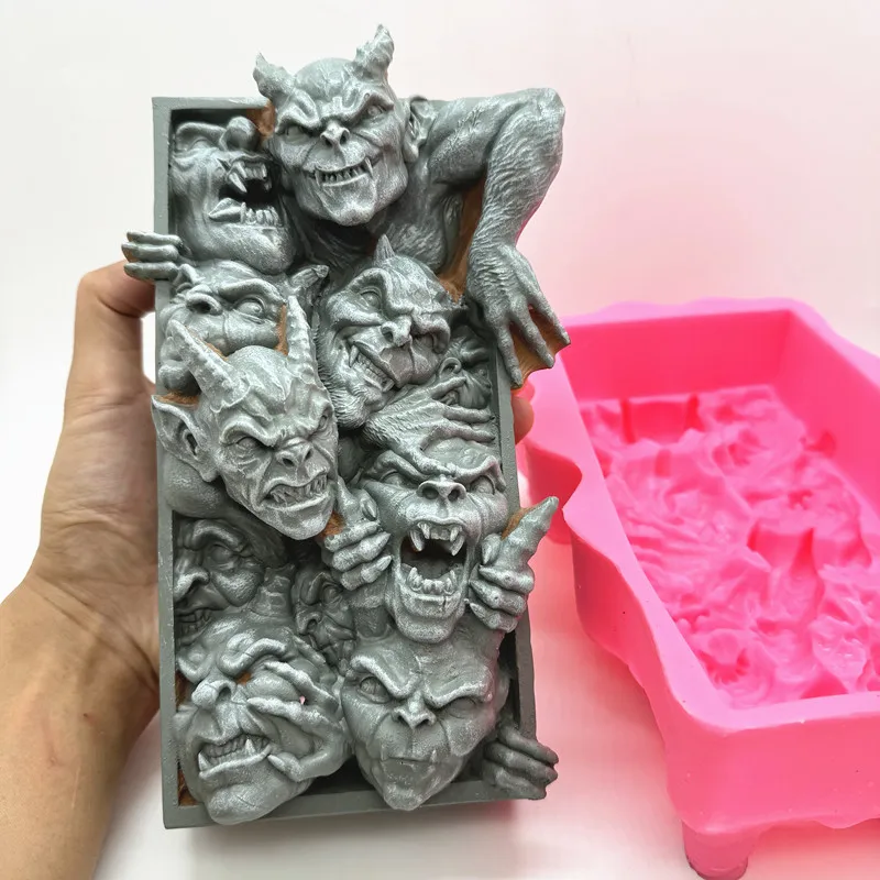 

Black little devil silicone mold used to make gypsum candles, resin concrete decorative ornaments and ornaments