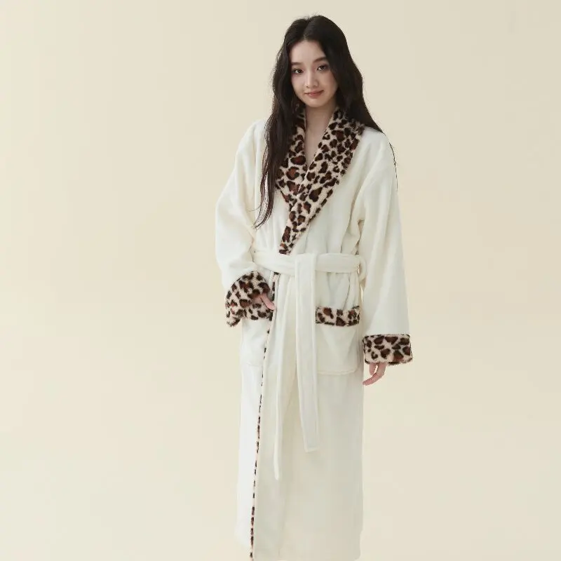 Women's Autumn Winter Coral Fleece Thick Soft Maxi Bath Robe Fashion Leopard Print Long Bathrobe Sleepwear Loungewear Home Wear