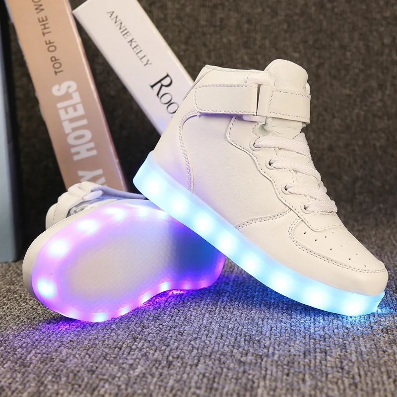 Children Glowing Sneakers Kid Luminous Sneakers for Boys Girls Led Women Colorful Sole Lighted Shoes Men Usb Charging Size 46