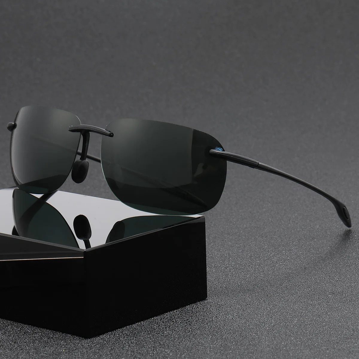 Polarized Sunglasses for Men WomenTr90 Rimless Frame Lightweight & Durable Protection for Running Fishing Baseball Sunglasses