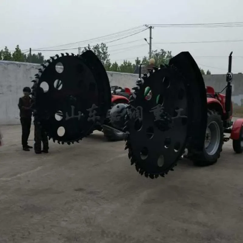 Cement pavement ditching machine, concrete road sewing machine, tractor disc ditching machine