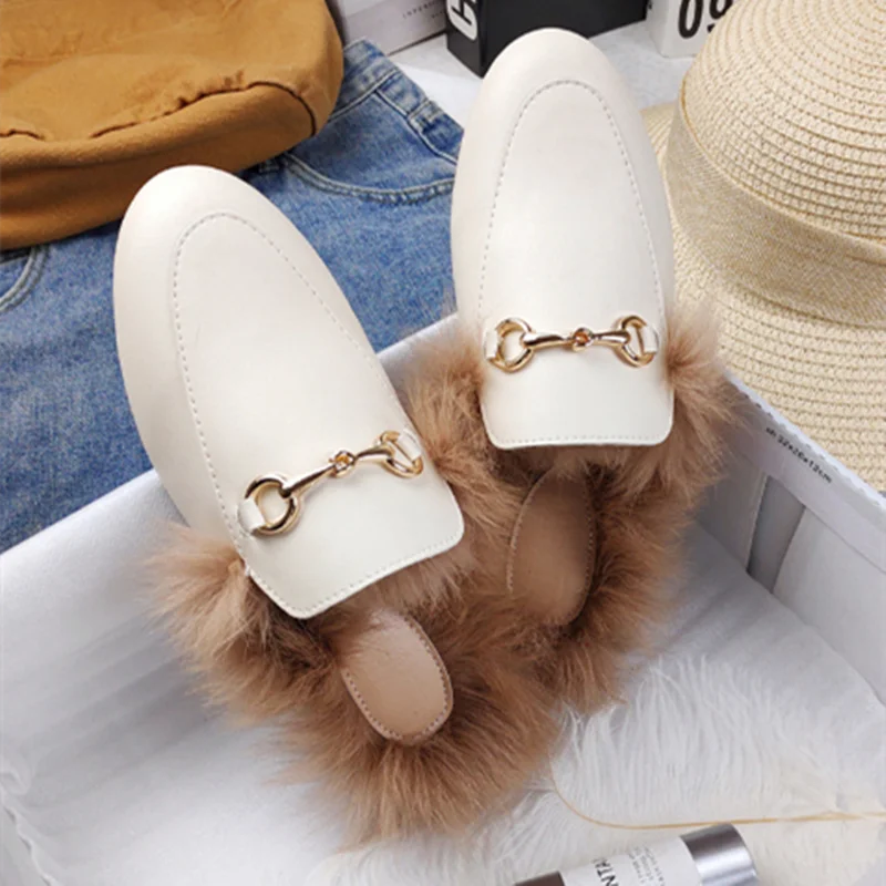 Lady Imitation Rabbit Hair Winter Warm Shoes Short Plush Front Closed Toe Half Slides For Outdoor Leather Metal Chain Slippers