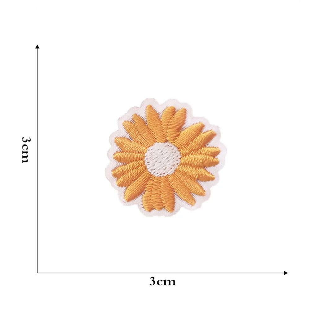 

12pcs Self-Adhesive Daisy Flower Patch Craft Patches For Clothes Repair Decoration Sewing Appliques Embroidery Patch