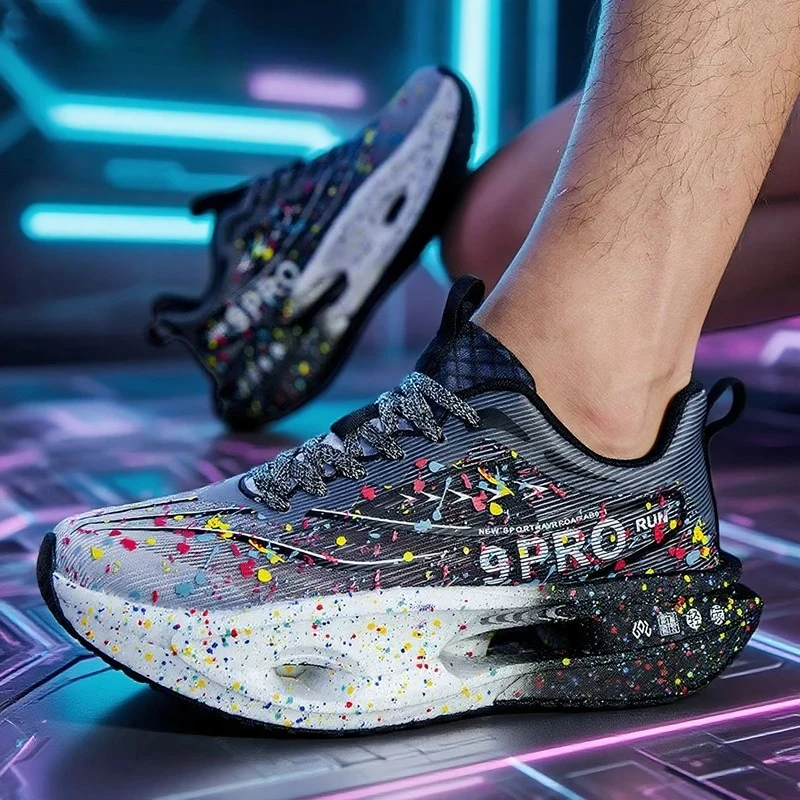 

New Men's Running Shoe Night Carbon Plate Fluorescent Cushioning Sneakers Women Lace-Up Lightweight Casual Shoes Jog Shoes