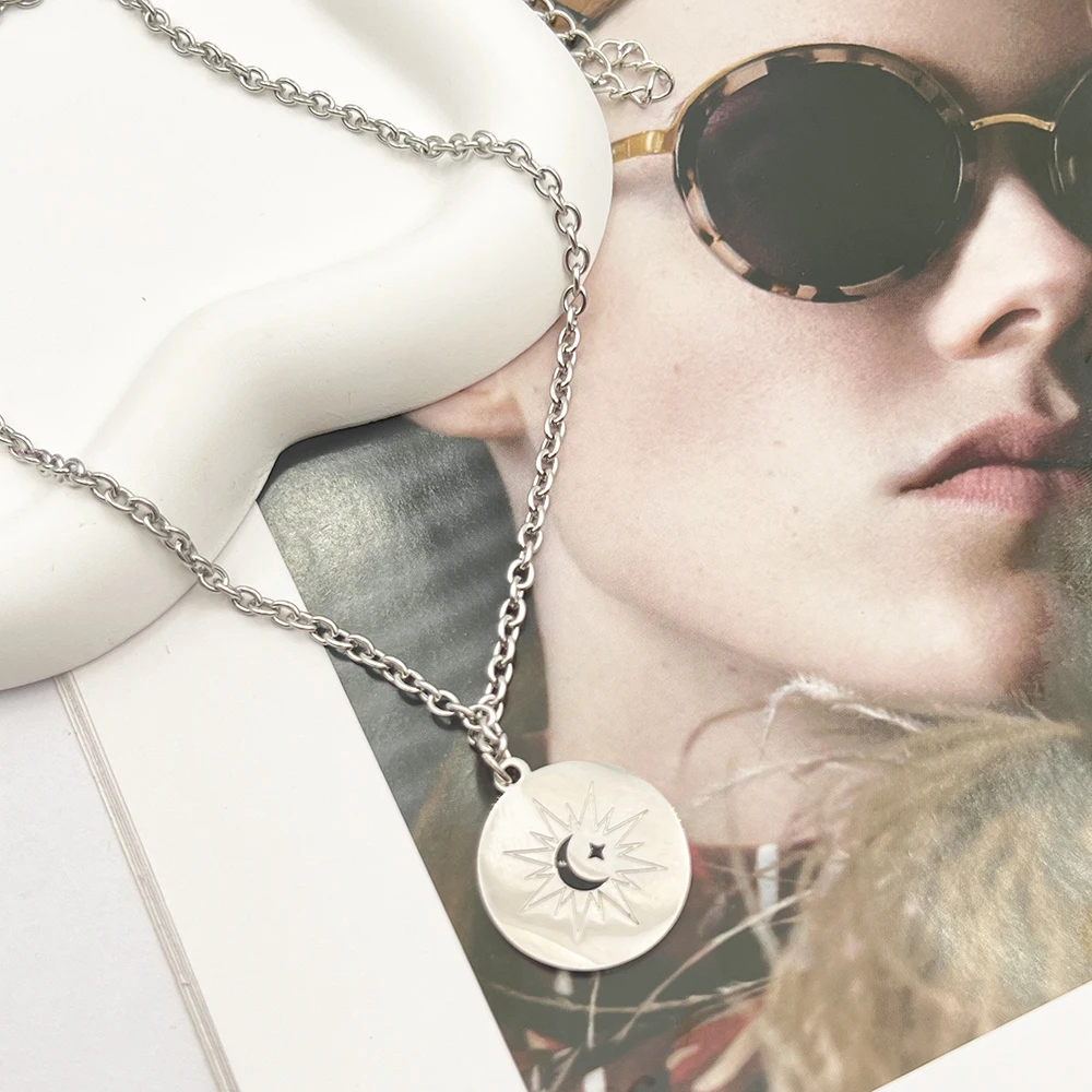 TV Series The Eclipse Ayan Khaotung Cosplay Necklace Circular Pendant Metal Choker Chain Moon Star Couple Jewelry Accessories