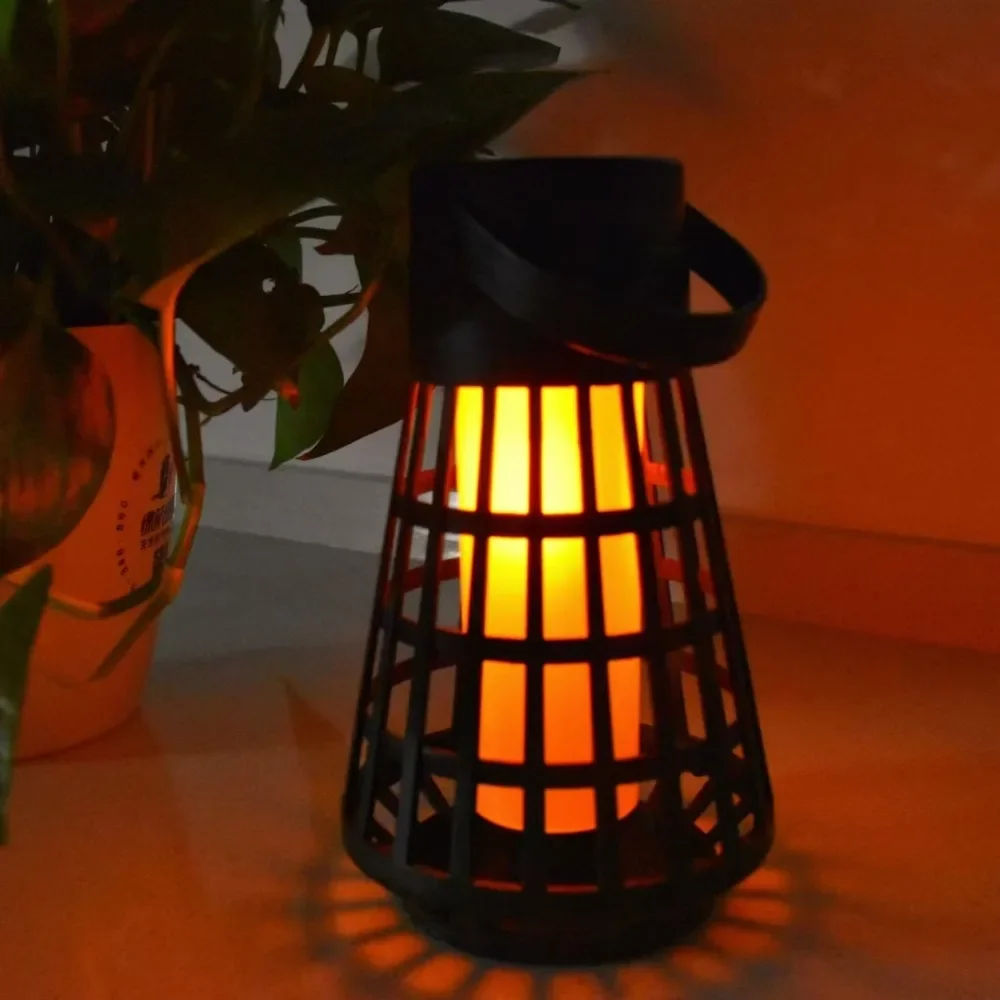Premium Solar Torch Lights Outdoor Realistic Dancing Flame Effect  IP65 Waterproof Solar Powered Garden Lights Deck Poolside