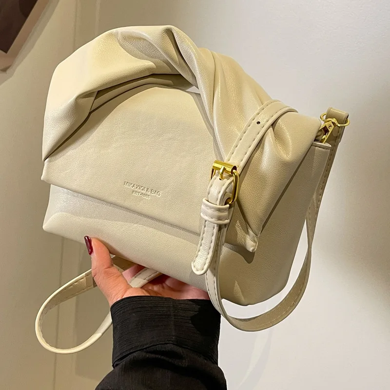 

2025 Minimalist Box Sling: Architectural Shoulder Bag, Solid-Tone Underarm Purse w/ Adjustable Chain & Taurillon Leather