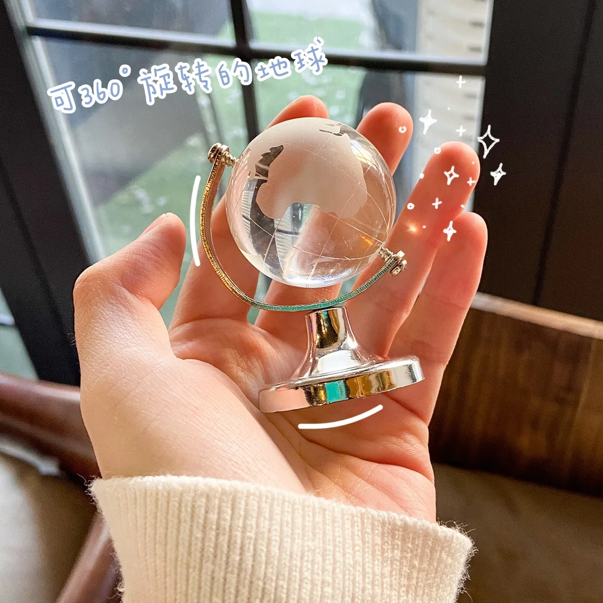 1pc The Tabletop Ornament Of Ins Transparent Globe Girlish Creativity Student Gifts Mini Crystal Globe Decoration