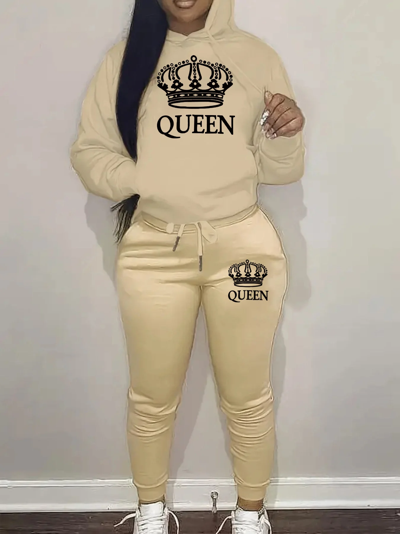 

Женская осенне-зимняя повседневная модная свободная теплая толстовка с капюшоном и спортивными штанами в стиле хип-хоп Street QUEEN с буквенным принтом