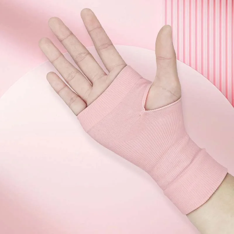 

Winter Double-Layer Pressure Wrist Palm Gloves Used Outdoor Exercise Wrist Sheath Joints Sprain-Proof Breathable Sweat-Absorbent