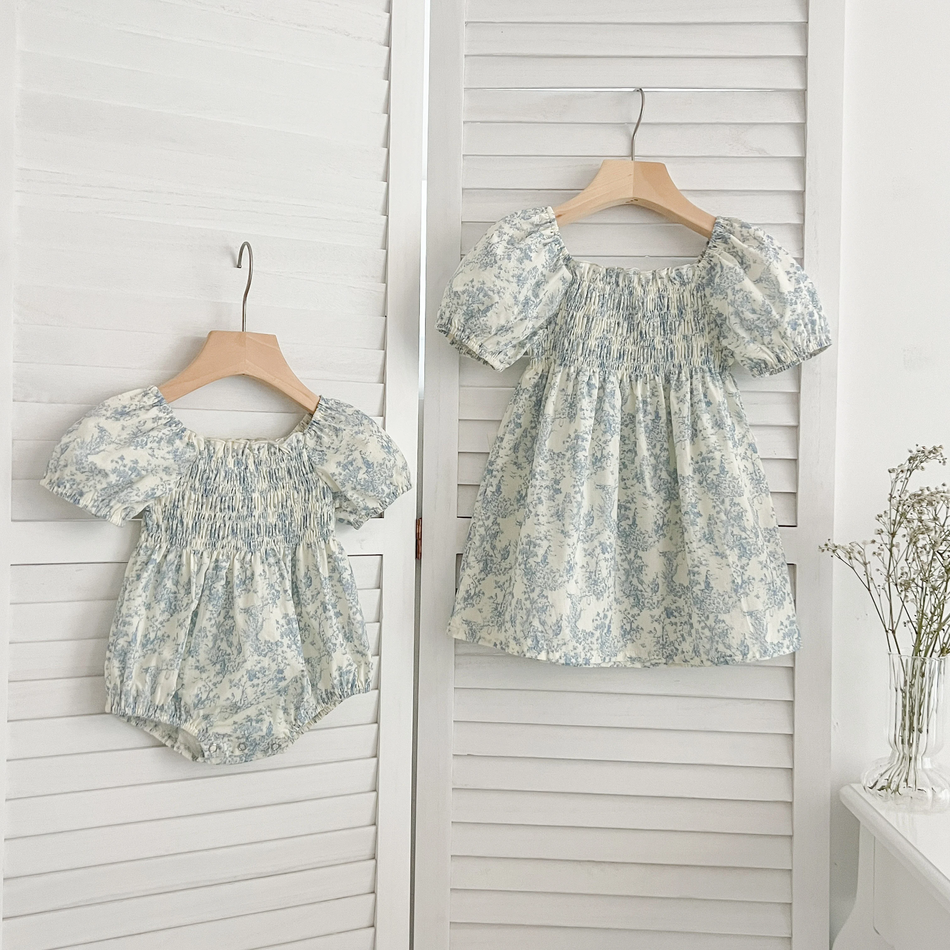 Sommer Schwester Kleid Infant Neugeborenes Baby Mädchen Kleidung Schwester Weibliche Baby Kleine Gebrochene Blaue Blume Kurzarm Strampler Kleidung ﻿ – Detail 11