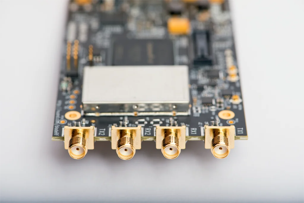 bladeRF 2.0 Micro xA4 .XA9 Software Defined Radio - Image 4