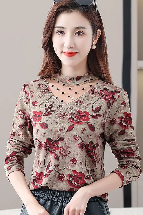 

Autumn New Fashion Hollow Out Base Layer Top Slimming Long Sleeve T-Shirt