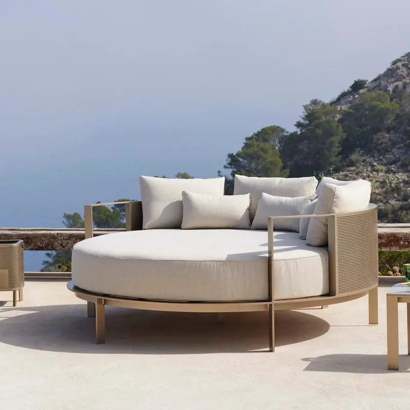 Villa outdoor, stainless steel bed, seaside beach chair, outdoor large round bed