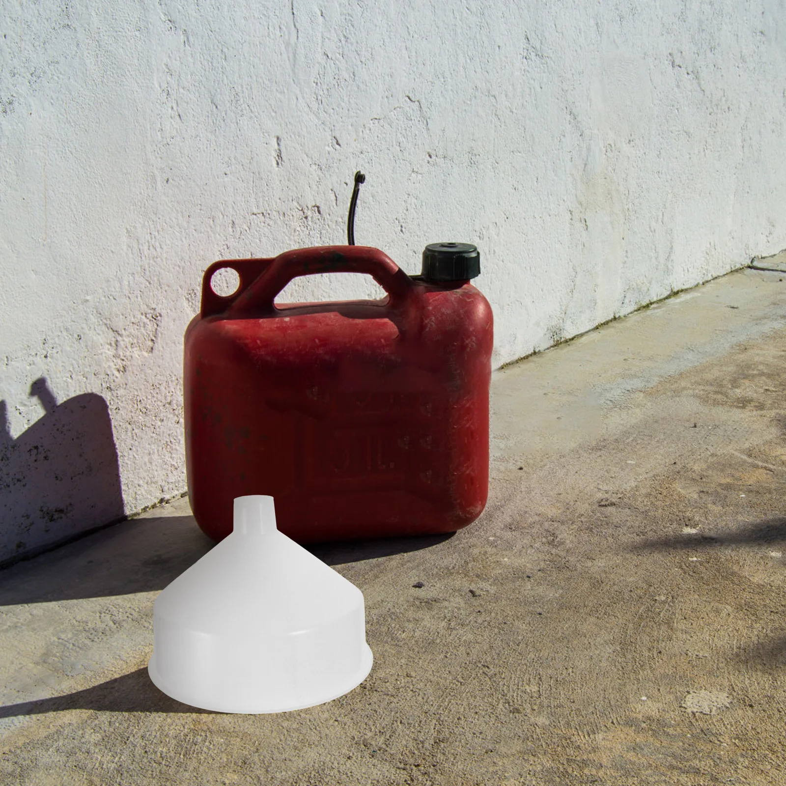 

Wide Mouth Large Funnel for Filling Jars Bottles with Beer Oil Or Water Heavy Wall Plastic Kitchen Canning Funnel for Smooth