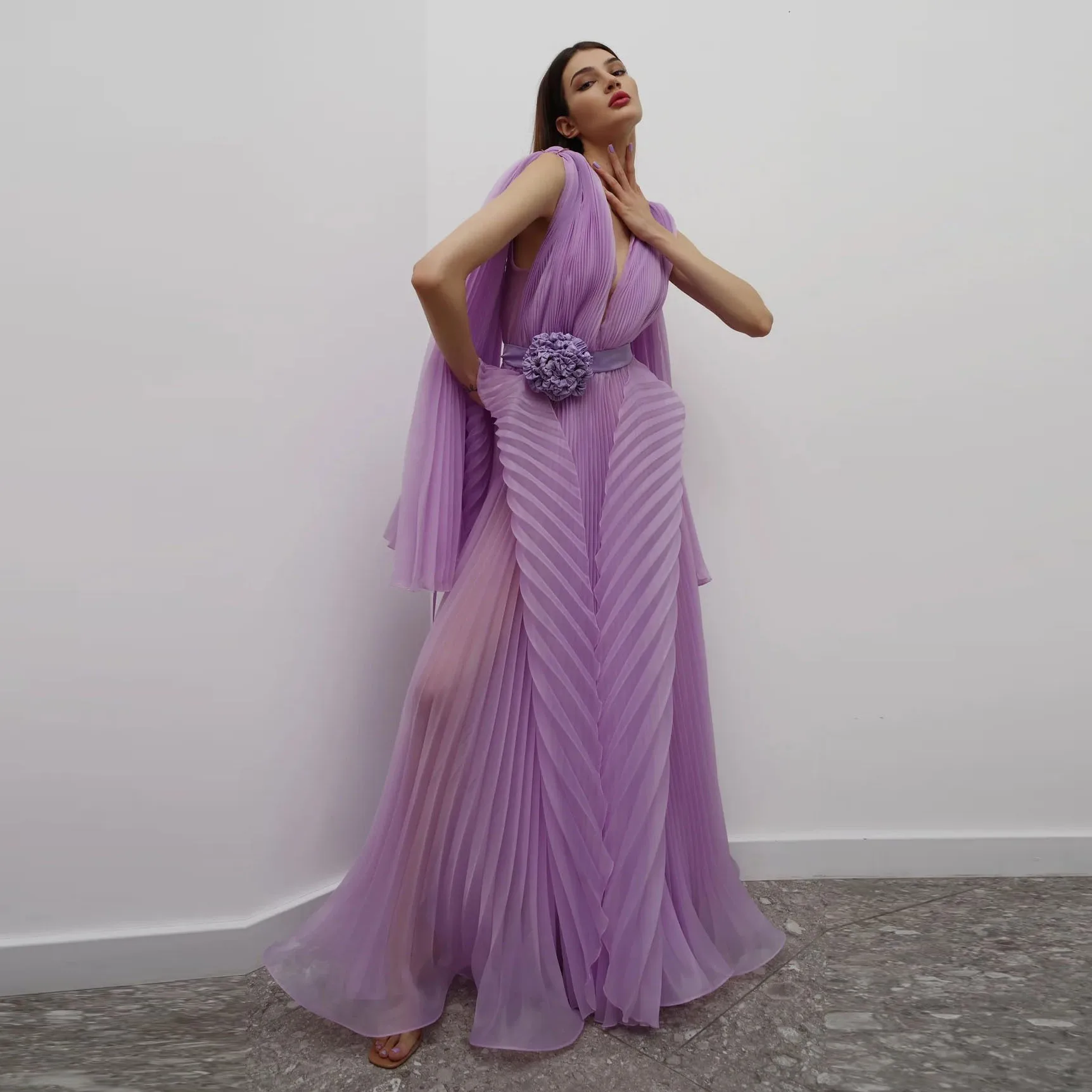 Couture Lavender Pleated A-line Long Women Formal Party Dresses With Floral Sash Modest V-neck Folds Female Maxi Gowns