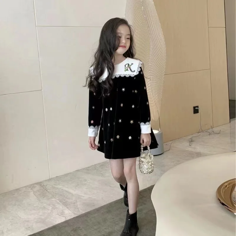 Girls Dress Velvet Black And White 2024 New Embroidered Autumn Long Sleeved Dress With Children\'s Autumn And Winter Doll Collar