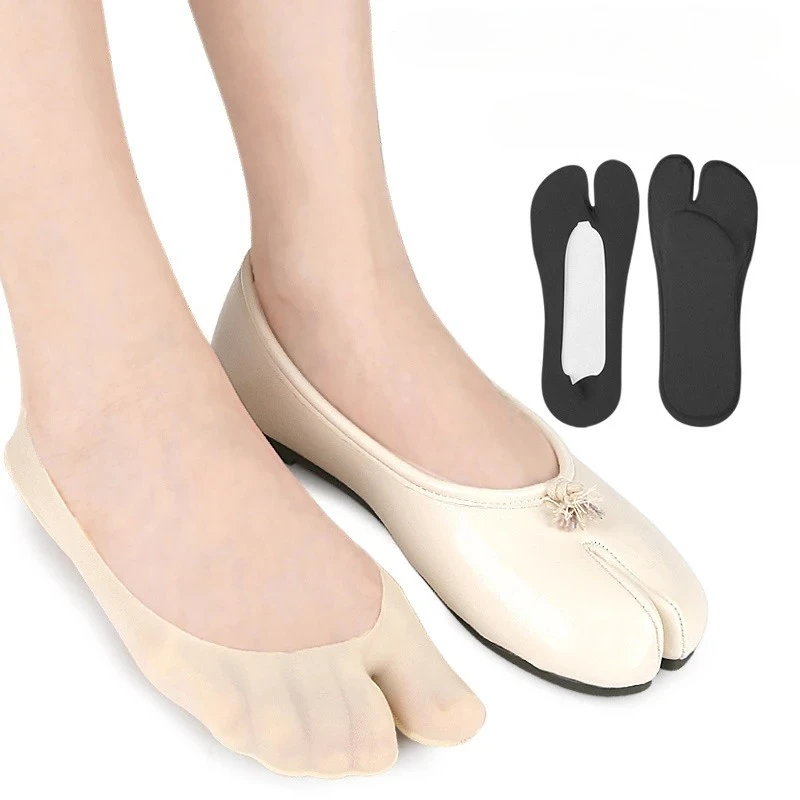 1Pair/2Pairs Breathable Ice Silk Sweat Absorbing No Show Socks for Tabi Split Toe Invisible Socks with Thickened Sponge Insole
