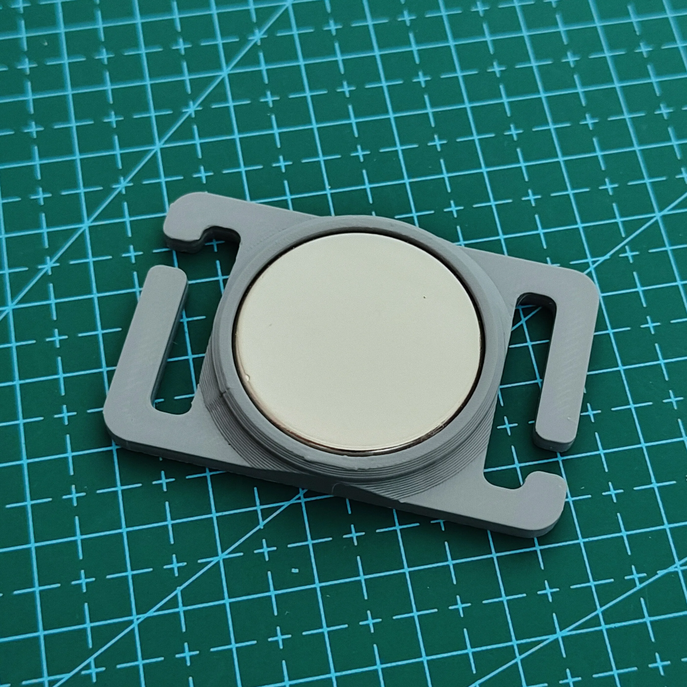 fibbia-magnetica-robusta-per-zaino-porta-caricatore-a-grana-fine-per-esterni-gancio-magnetico-per-capelli-pendente-magnetico-potente-per-fionda-con-sfere-in-acciaio