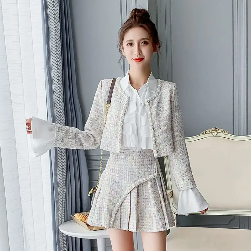 

​​2025 Spring Women's Tweed Suit Set Elegant Blouse Pleated Skirt 3 Piece Outfit​