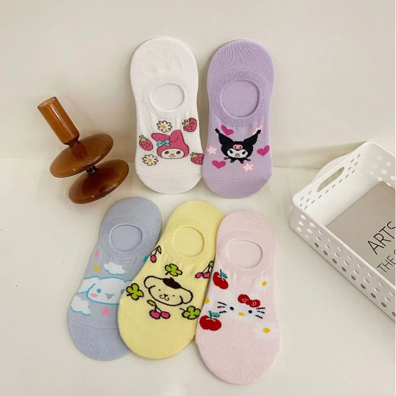 5 Pairs of New Cute Cartoon Cardboard Boat Socks With High Aesthetic Value Sanrio Kuromi Women\'s Short Socks