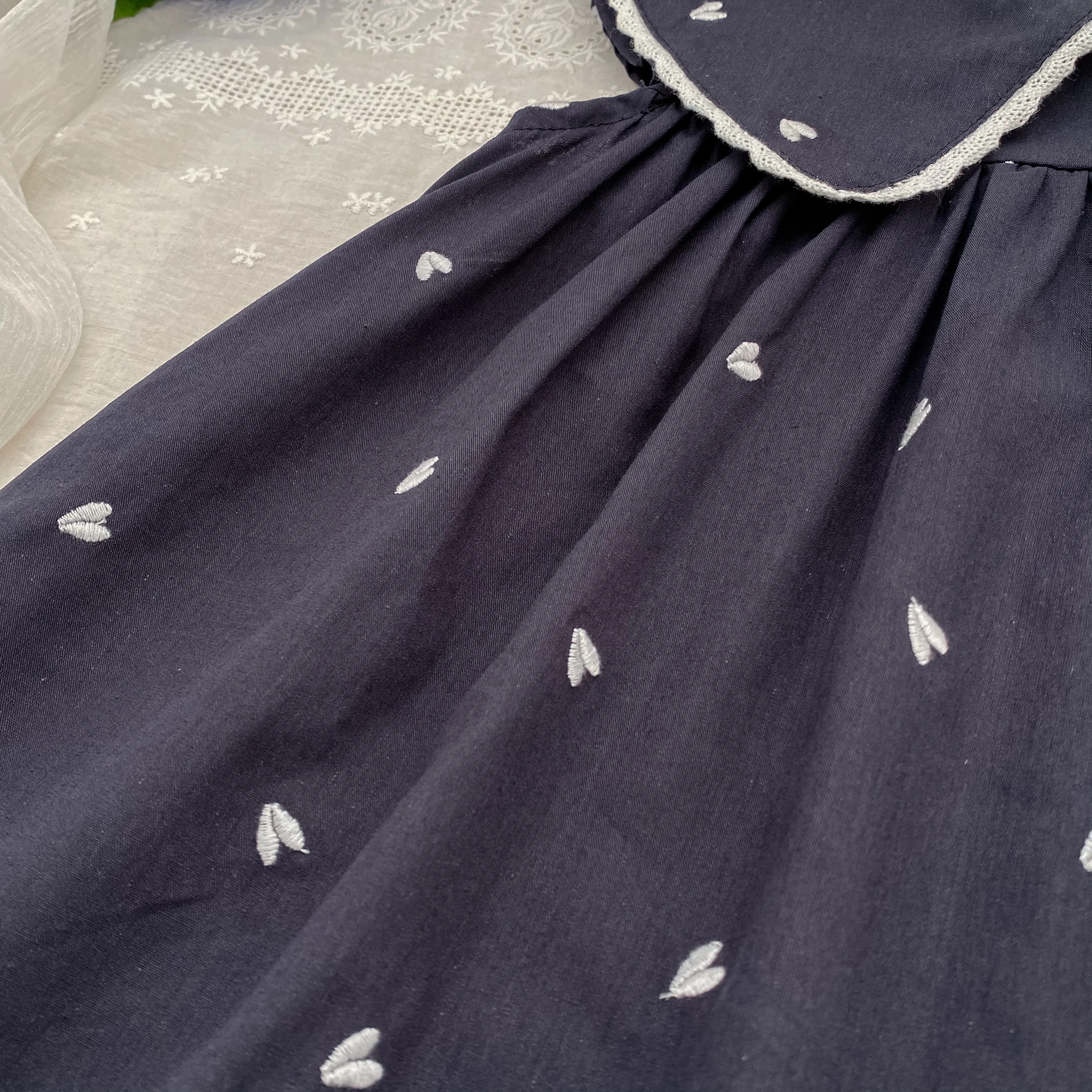 2026 Sommer-Schwesterkleidung 0-24M Baby Mädchen Ärmellose Baumwoll-Stickerei Baby Bodysuit 2-6 Jahre Süße Partykleider für Kinder – Detail 26
