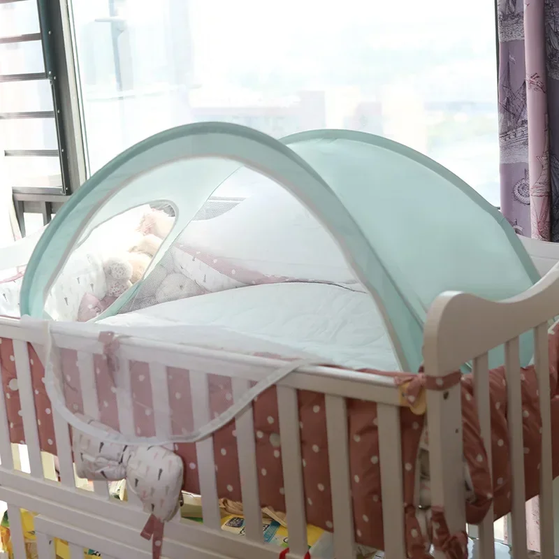 Nordic Style Outdoor Portable Folding Baby Crib in Bed with Breathable Mosquito Net for 0-18 Months Kid Baby Travel Bed