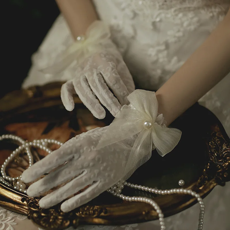 Gants courts en tulle perlé pour patients habnommée, gants de mariage, gants de poignet de mariage, gants de soirée courts, dentelle de tulle, 1 paire