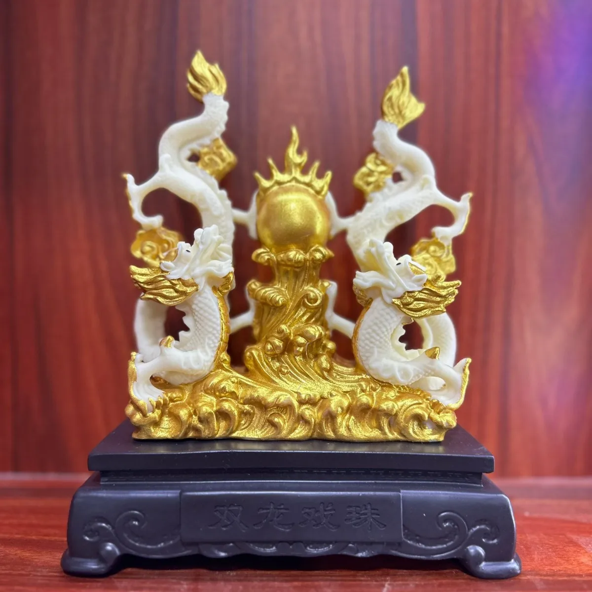 Ivory Nut Carved Gilded Double Dragons Playing With Pearl Figurine 221810cm Home Living Room Office Desktop Decor Craft Ornament