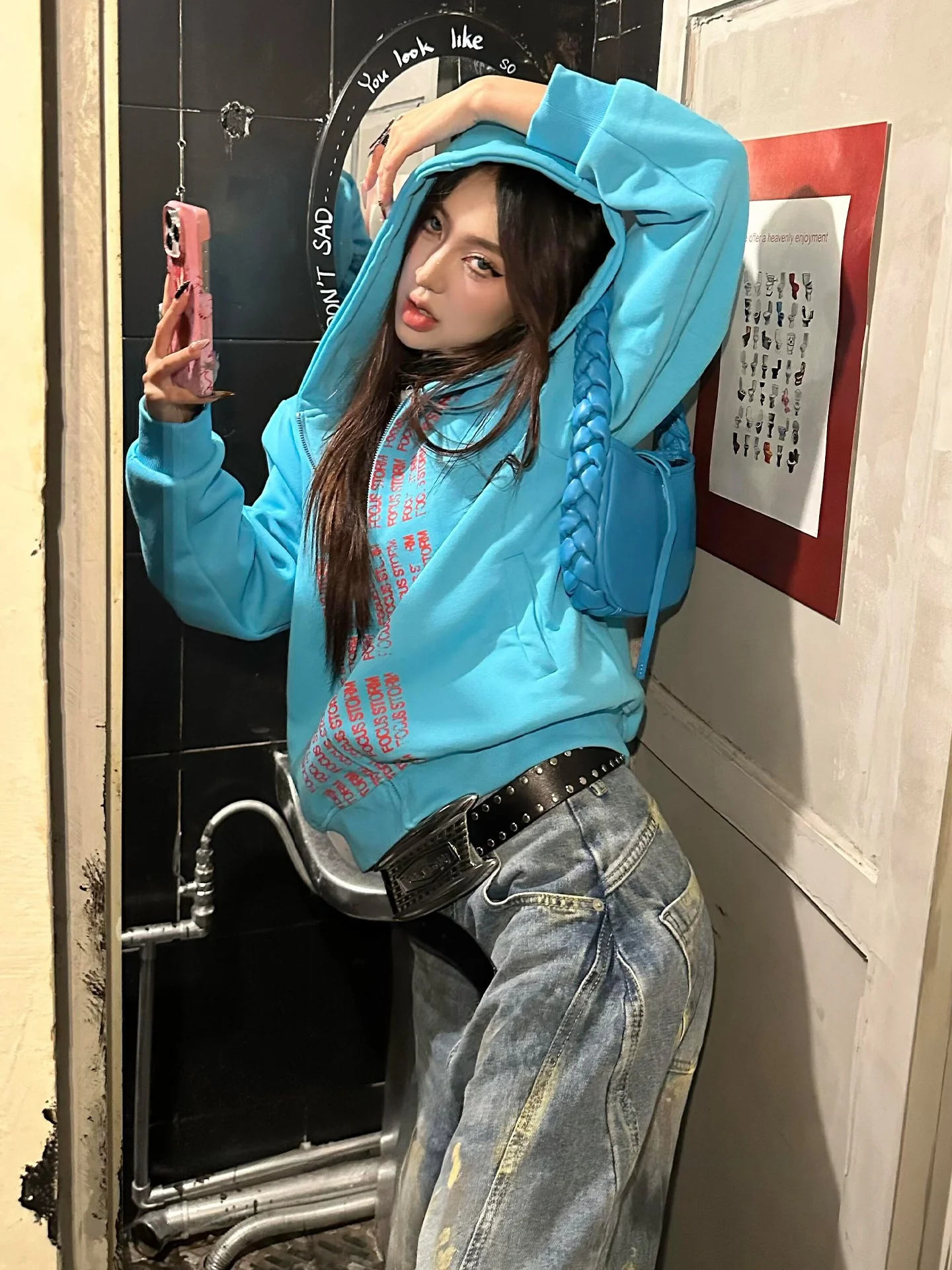 

Уличная толстовка-худи для женщин, ранняя весна, с буквенным принтом, свободного кроя, парные топы, теплые, с длинными рукавами, на молнии, повседневная одежда