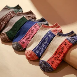 5 Pairs/Lot Spring Summer New Mens Socks Harajuku Ethnic Style Socks Men Vintage Knit Jacquard Breathable Cotton Male Sock Meias