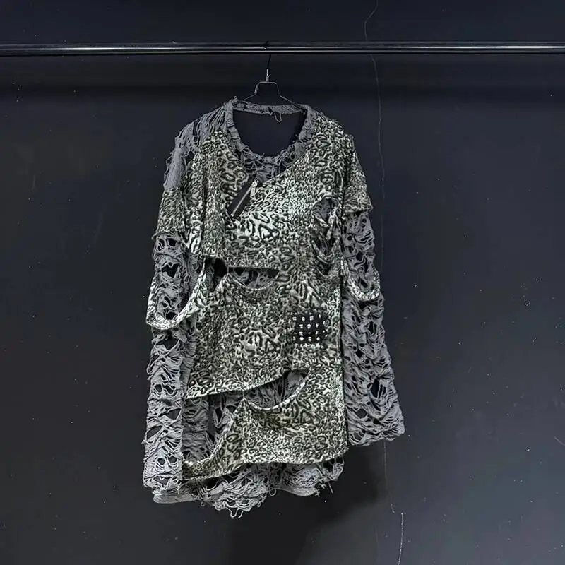 Men Leopard Print Long Sleeve T-shirt Streetwear Dark Fashion Ripped Layered Casual Top 2026 Summer New XF67