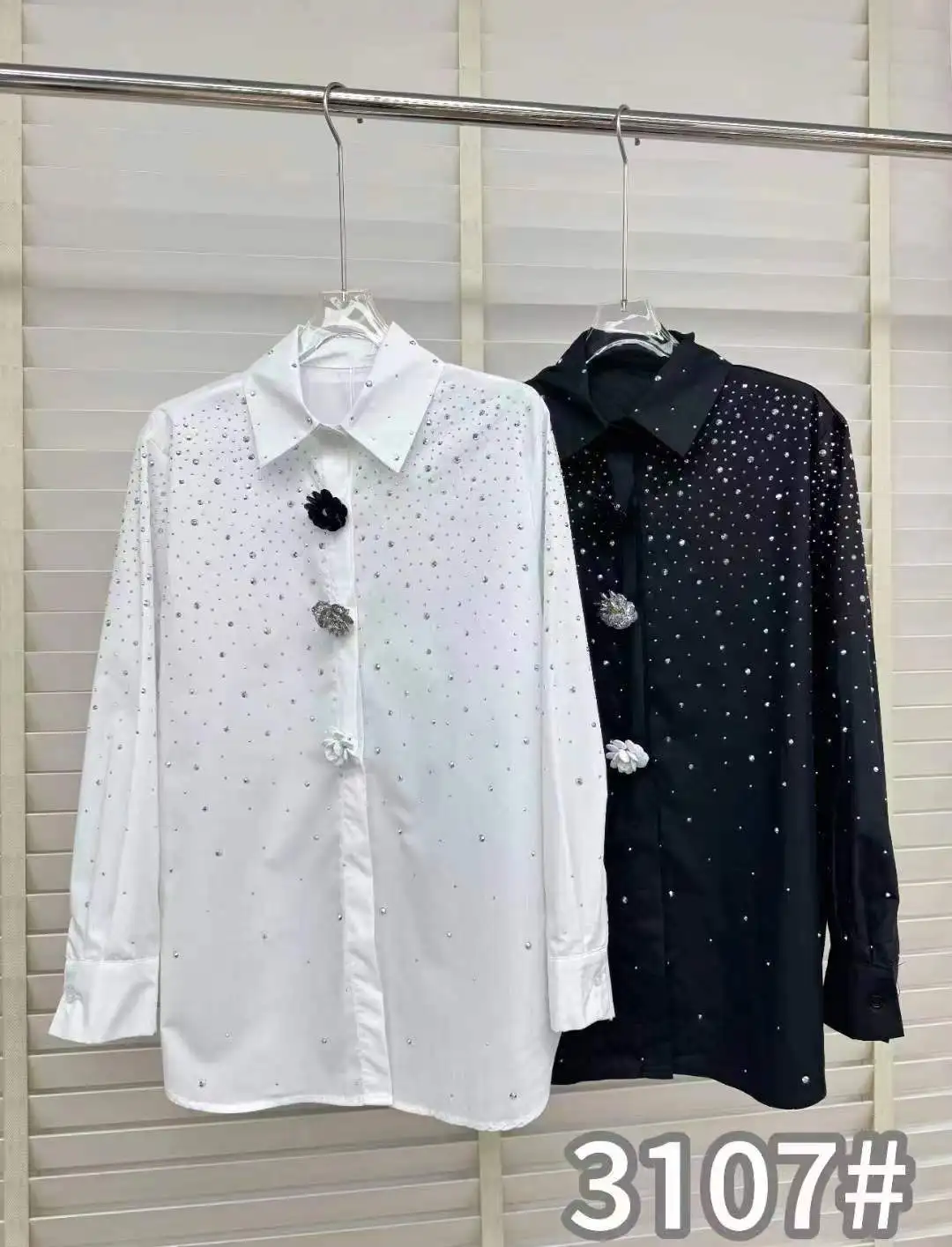 New In Hot Drilling Diamonds Black White Shirts For Women Fashion Long Sleeve Buttons Up Blouse Tops Blusas