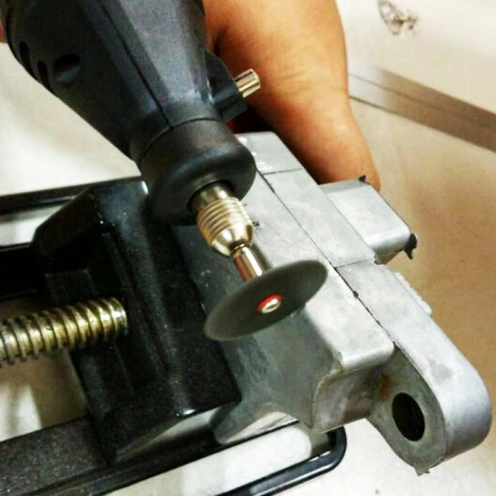 CMCP disco da taglio in metallo da 101 pezzi per smerigliatrice Dremel lama per sega circolare per utensili rotanti con disco da taglio abrasivo mandrini