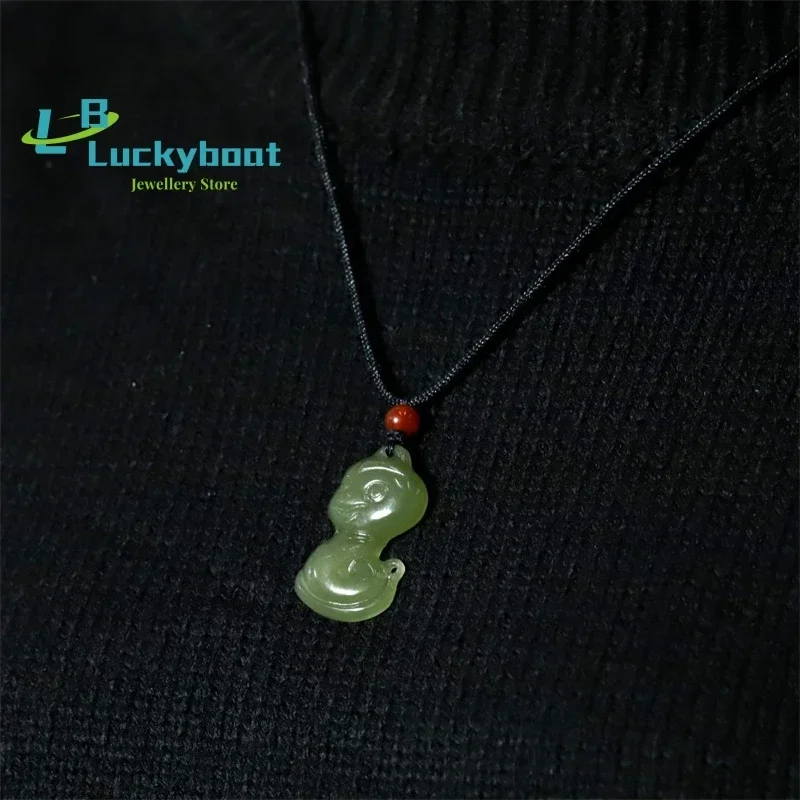 Hot Selling Natural Hand-carve Hetian Yu Cyan Zodiac Snake Necklace Pendant Fashion Jewelry Accessories Men Women Luck Gifts