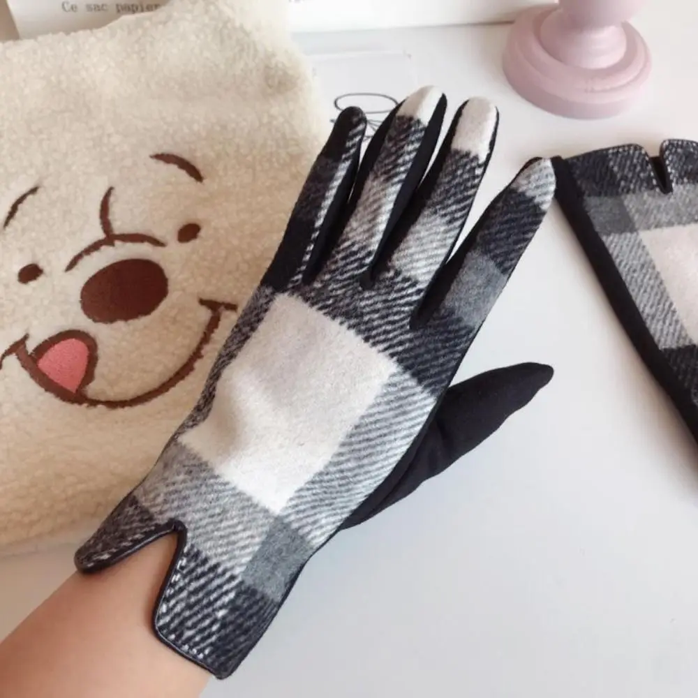 Warm Woollen Winter Gloves Plaid Soft Full Finger Mittens Touch Screen Skiing Gloves