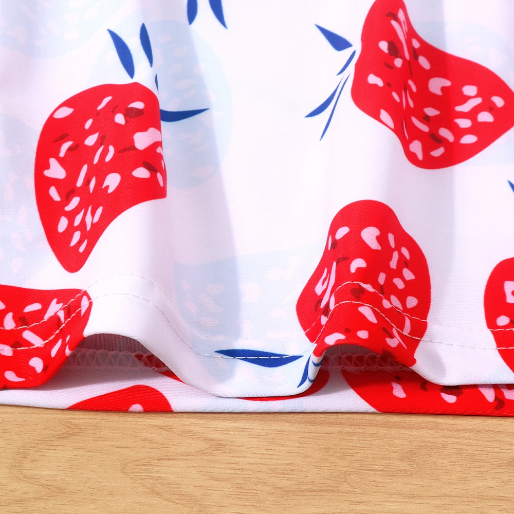 Baby Girls Two Piece Swimsuit Strawberry Print Swimwear Kids Swimming Clothing Long Sleeve Summer Beachwear Bathing Suit