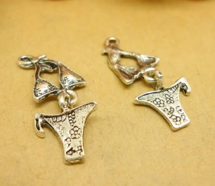 

50pcs ​29x12mm hole 1.3mm tibetan silver color bra underwear design charms H2572