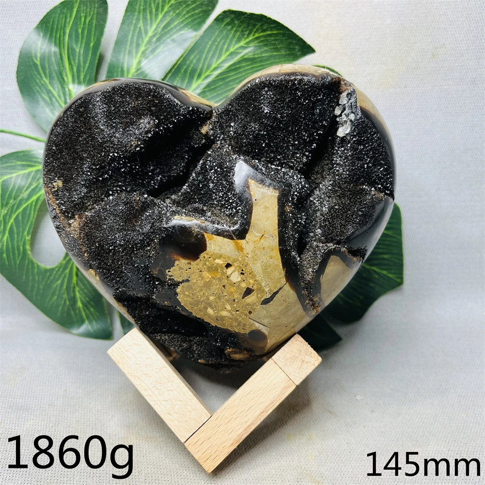 Large Black Heart-shaped Turtle Stone Geode Crystal Clusters Hand-polished Decorative Home Room Feng shui Decoration Spiritual