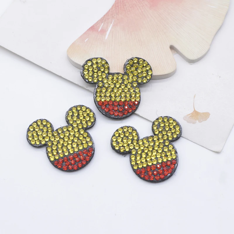 10 Pz 30*28mm Kawaii Testa di Mouse Strass Toppe E Stemmi per Vestiti FAI DA TE Cappello Decor Applique Copricapi Fermagli Per Capelli Forniture