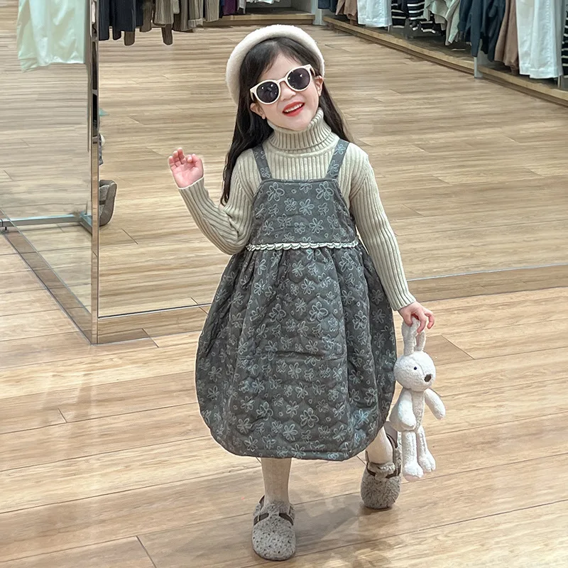 Girls Clothes Suit Autumn and Winter 2024 Lapel Sweater Base with Cotton and Fleece Floral Suspenders Skirt Knitted Lace Shawl image 4