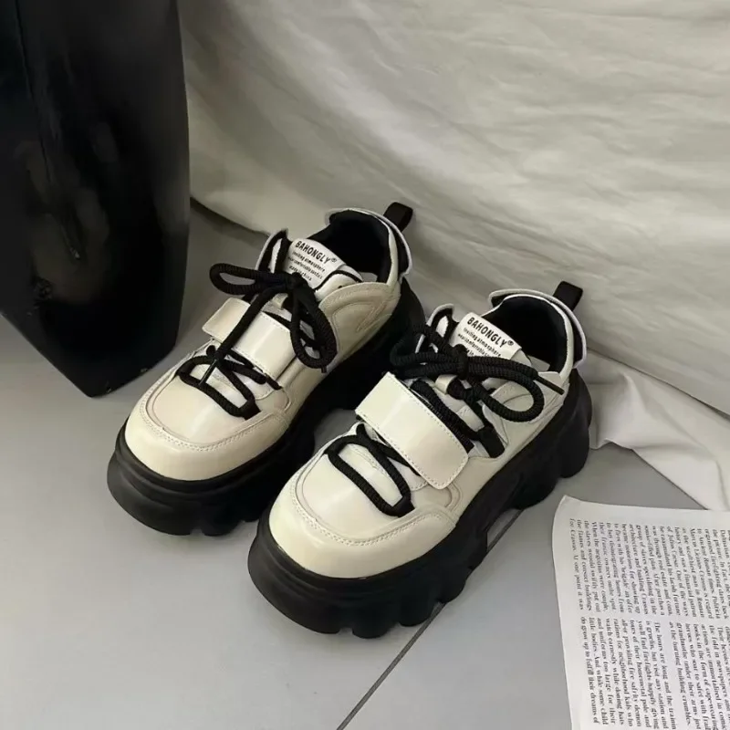 

High Quality Retro Thick Soled Dad Shoes, Punk Height Increasing Leather Shoes, Casual Sports Shoes, Sponge Sole Women's Shoes