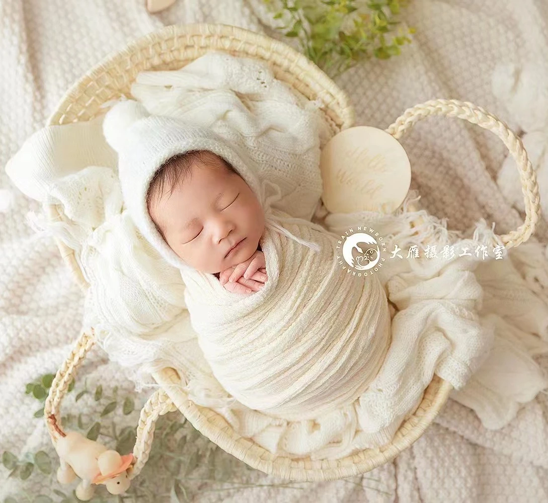 Straw Basket Newborn Photography Props Newborn Posing Nest Photo Baby Changing Basket with Handles Baby Photography Accessories