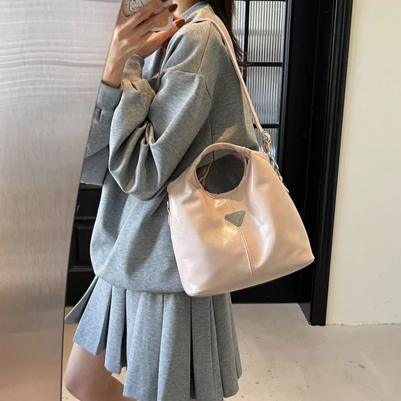 

Women's Leather Handbag Classic Elegant Crossbody Bag Shoulder Bag For Ladies Luxury Brand Popular