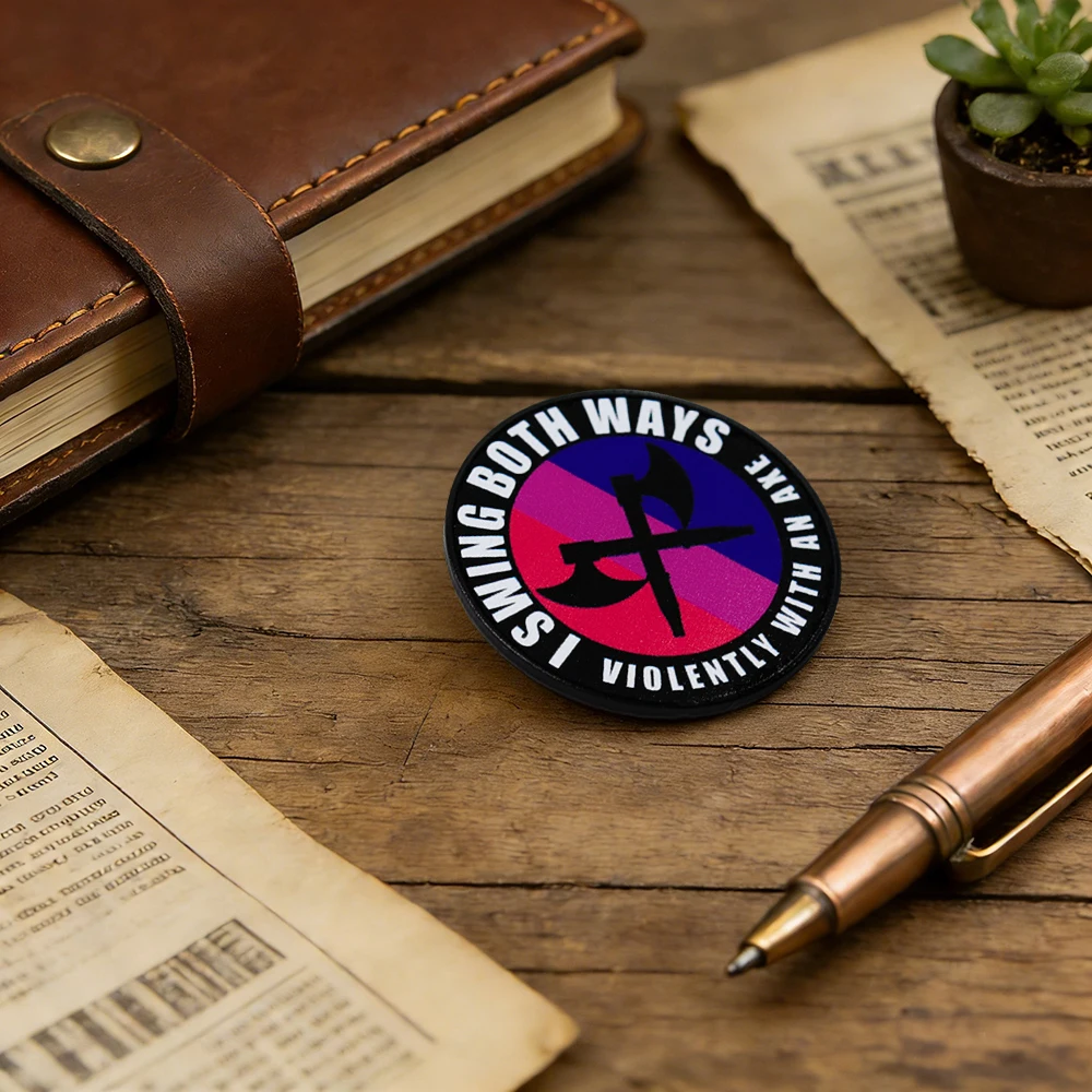 I Swing Both Ways Violently with An Axe Brooch Two Crossed Black Axes Round Badge Attitude Expression Text Lapel Pin Decoration