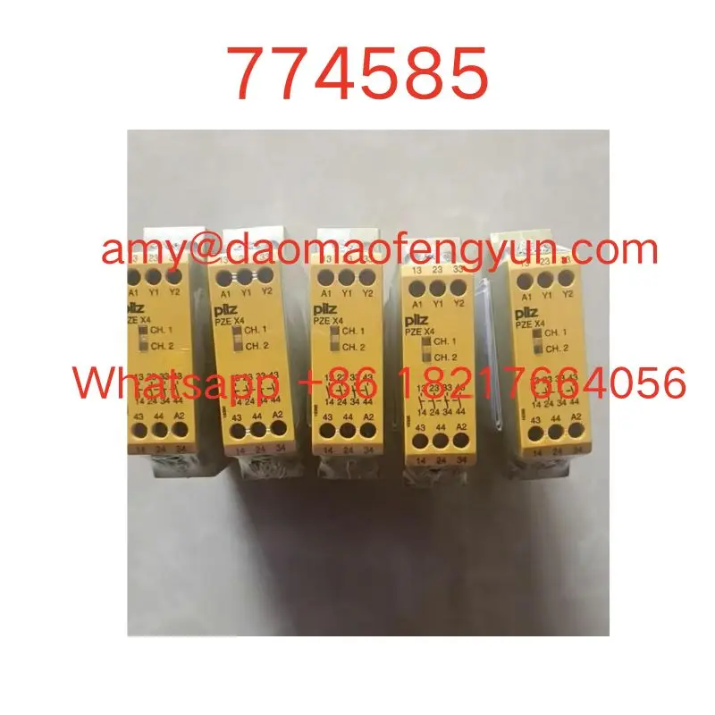 Brand  new   774585  Safety  relay  PZE X4   fast  shipping