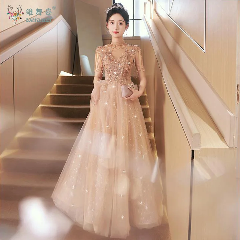 

Модное и элегантное платье Quinceanera с кисточками и блестками во французском стиле, вечернее платье трапециевидной формы с открытой спиной и бретельками