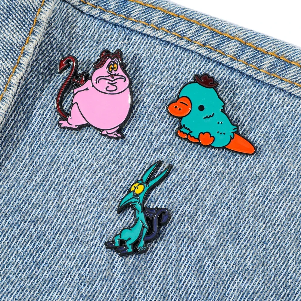 3 قطعة بروش الكرتون الإبداع لطيف بيري خلد الماء المينا دبوس شارة معدنية مجوهرات على ظهره الملابس والاكسسوارات هدية